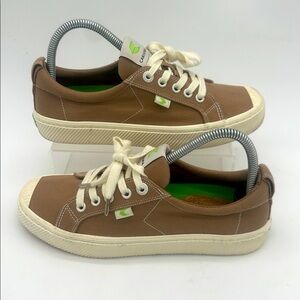 Cariuma Shoes Womens Size 7.5 OCA Sneakers Natural Brown Canvas Low Top